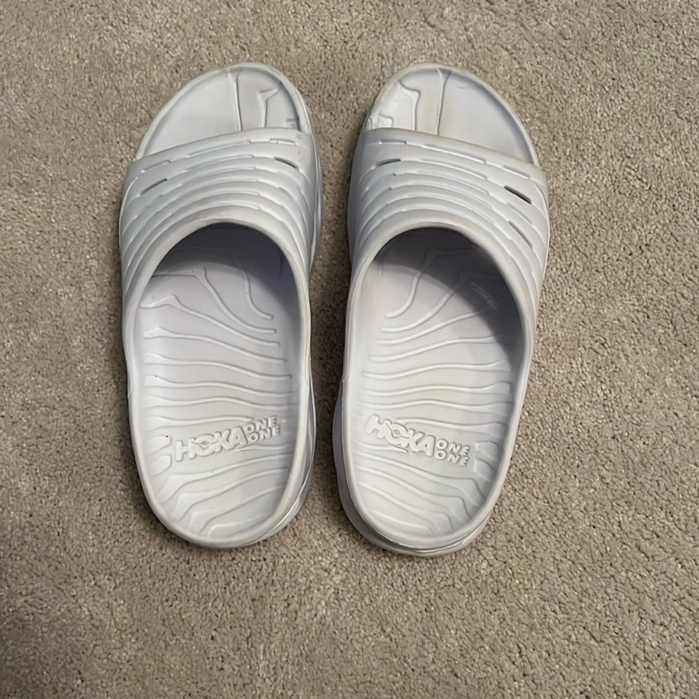 Hoka one one recovery sandal